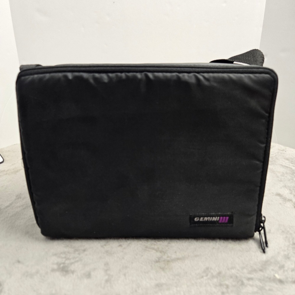 Gemini Black Nylon Padded 30 CD Storage Case with Shoulder Strap Zippered